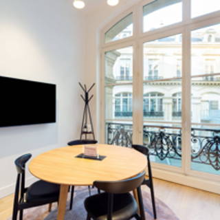 Bureau privé 96 m² 24 postes Location bureau Avenue de la République Paris 75011 - photo 13